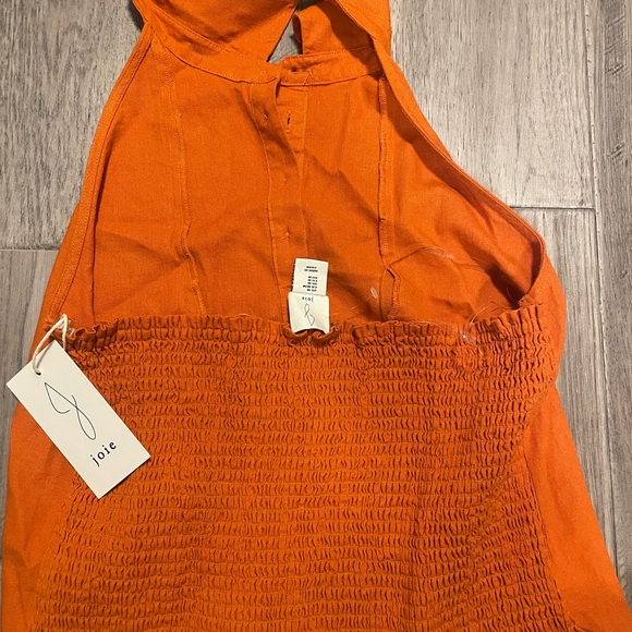 Woman’s size medium halter top/shirt - Picture 3 of 5